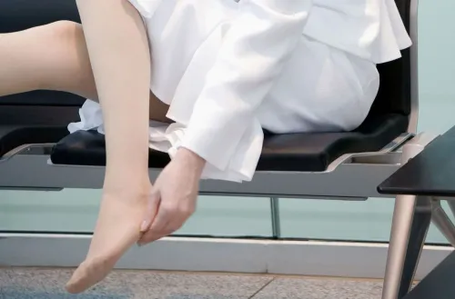 gross things you're doing while traveling